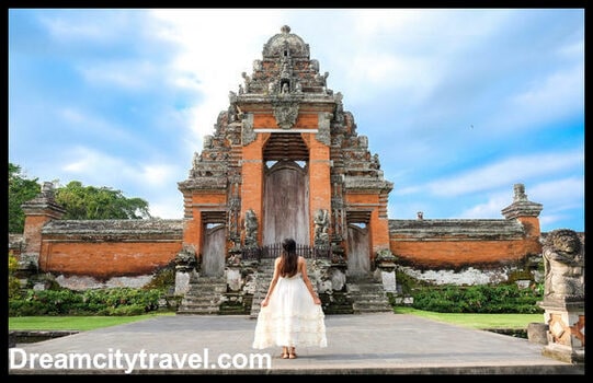 Famous Temples in Bali